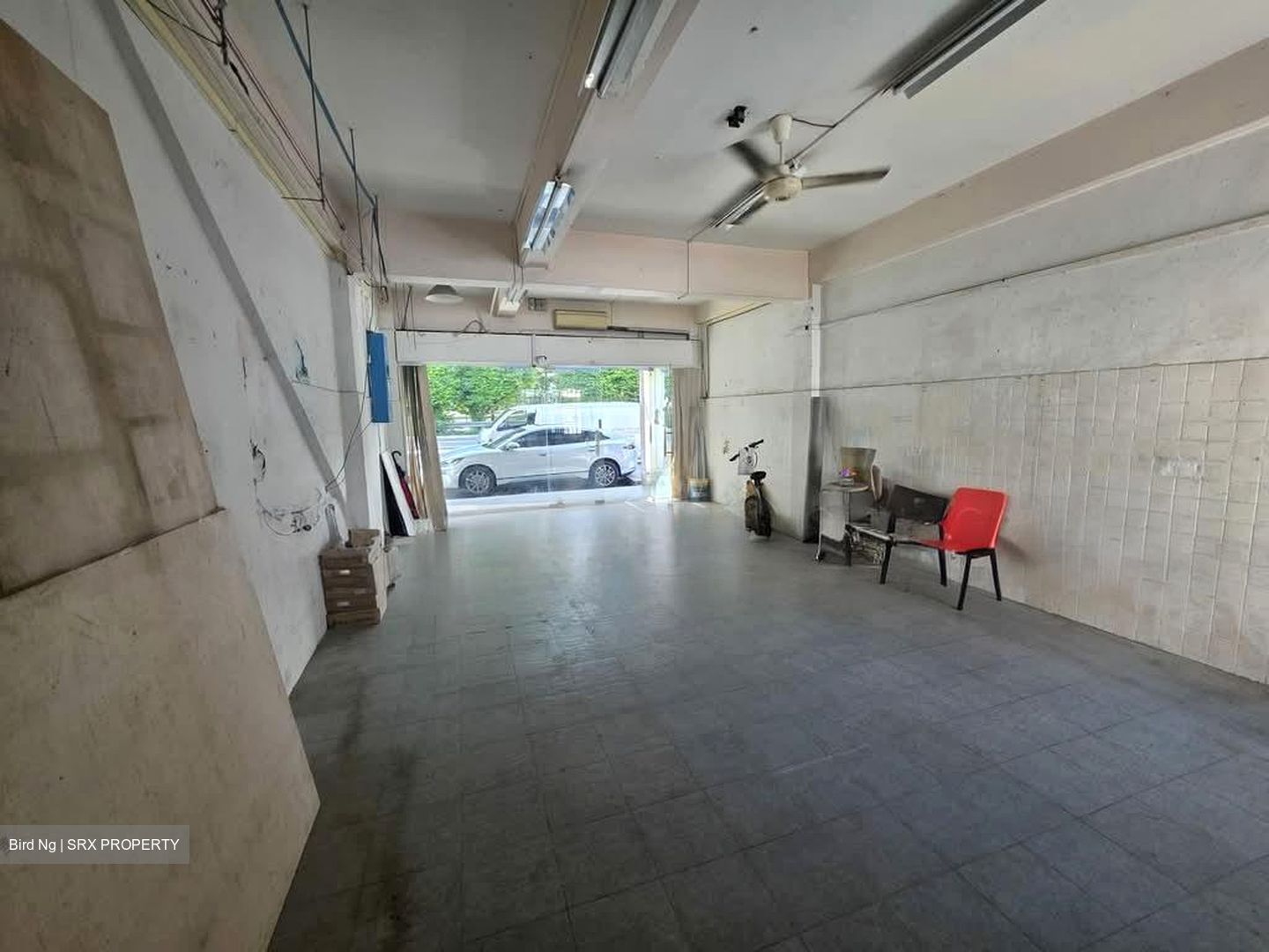 Upper Serangoon Road (D19), Shop House #562098031